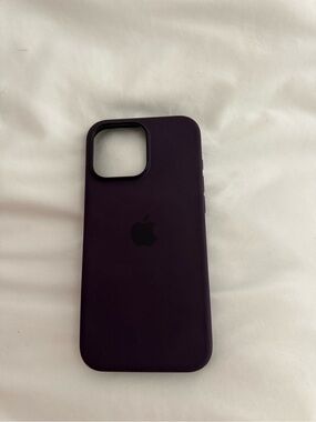 Apple Silicone iPhone Case - Dark Purple